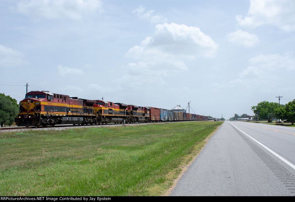 Southbound along Loop 540